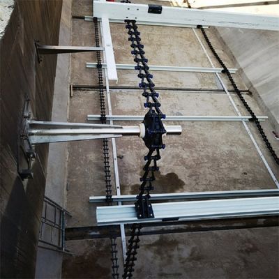 Grattoir de boue à chaînes non métallique dans le réservoir de sédimentation de boue