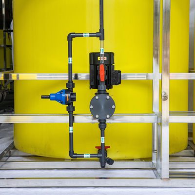 PAC/PAM Automatic Dosing System Integrated pour le dosage et l'agitation de dissolution