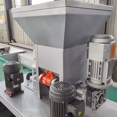 Trois poudre sèche 4000L/H intégré par équipement de dosage des chambres PAM/PAC