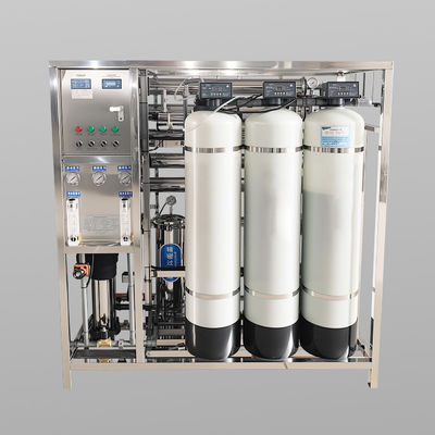 qualité  500L-1000L Containerized Seawater Ro System Plug Play Usine