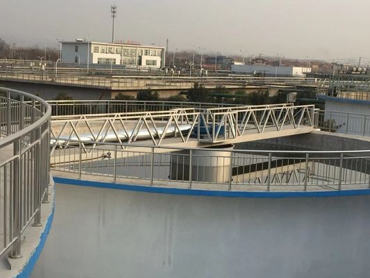 Traitement des eaux résiduaires de système de grattoir de boue d'entraînement de périmètre