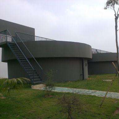 Flux radial vertical de système de grattoir de boue de traitement des eaux usées