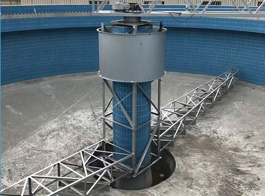 304 machine suspendue de traitement des eaux usées de grattoir de boue de l'acier inoxydable Center Drive