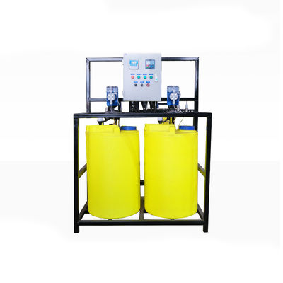 Système de dosage automatique de produits chimiques PE vertical intégré 500L/H