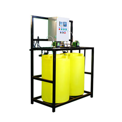 Système de dosage automatique de produits chimiques PE vertical intégré 500L/H