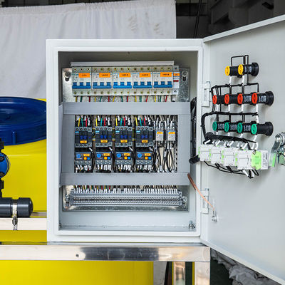 PAC/PAM Automatic Dosing System Integrated pour le dosage et l'agitation de dissolution