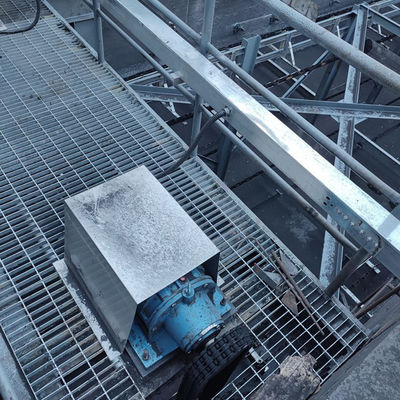 Les solides solubles enchaînent le grattoir de boue de plat à chaînes de grattoir de boue de traction pour le réservoir de sédimentation