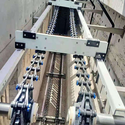 Le PLC commandent le grattoir non métallique 1-18m de scories de plat à chaînes de système de grattoir de boue
