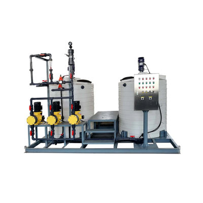 Coagulant économiseur d'énergie du PE 2000L/H dosant le système pour le stabilisateur de circulation de l'eau de refroidissement