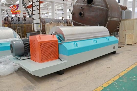 Centrifugeuse pour la séparation des boues de forage