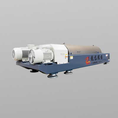 Décanteur centrifuge à vis industrielle pour une séparation continue des boues efficace dans les opérations à grande échelle
