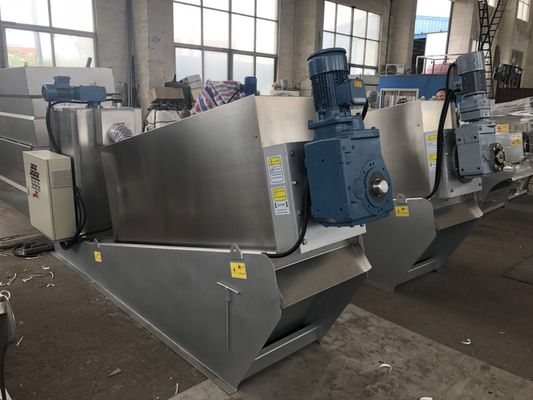 Unité de asséchage de boue d'acier allié