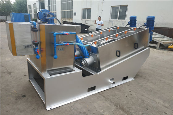 Équipement de asséchage empilé 200mm bis-moteur de boue de vis
